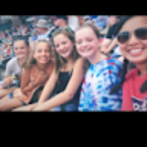 Meet your Posher, Olivia